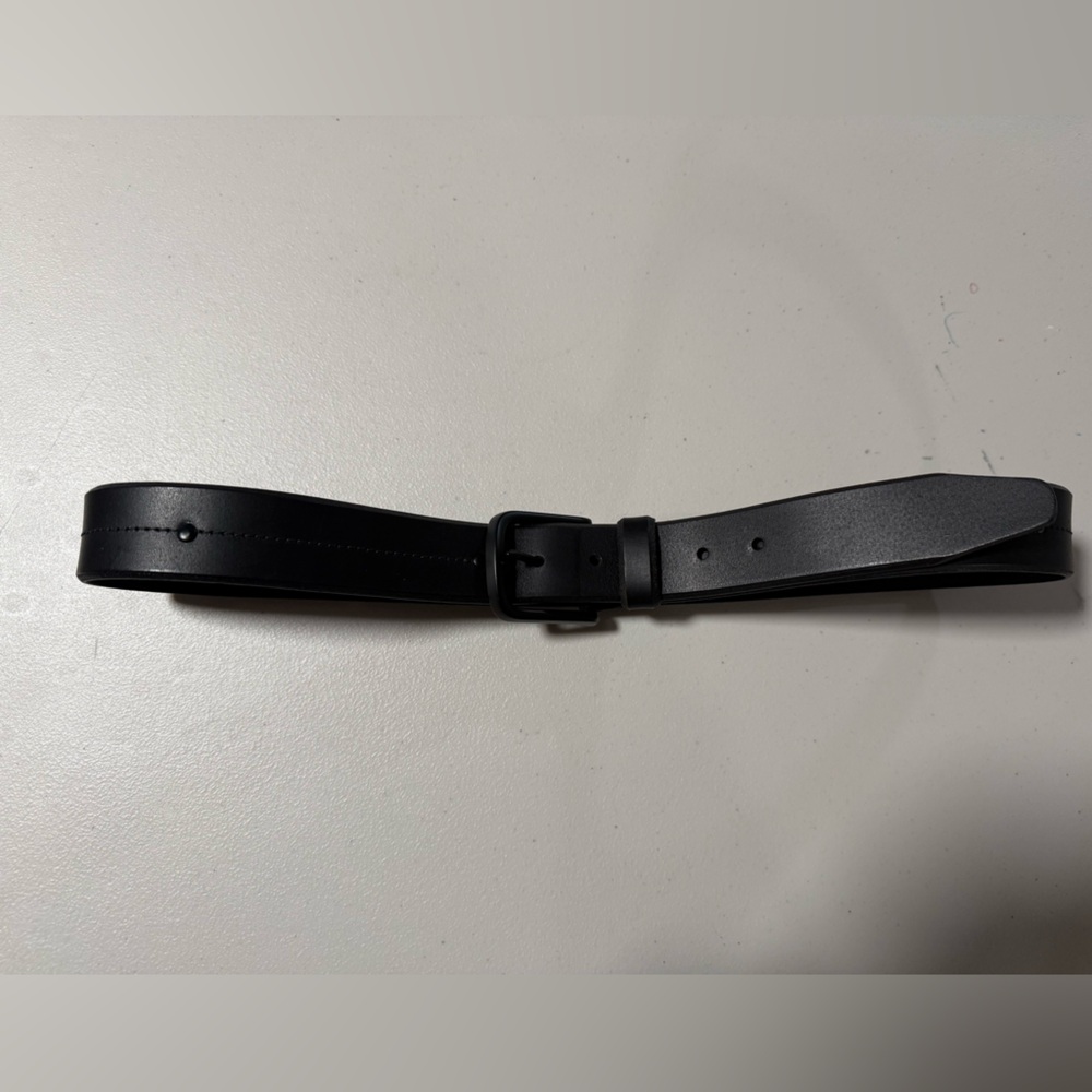 Allen Edmonds Men's Black Leather Studded Casual Belt Size 38 Style 13453